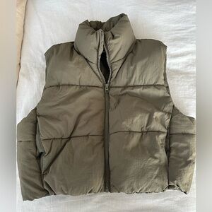 H&M Divided Cropped Khaki Green Vest with Pockets